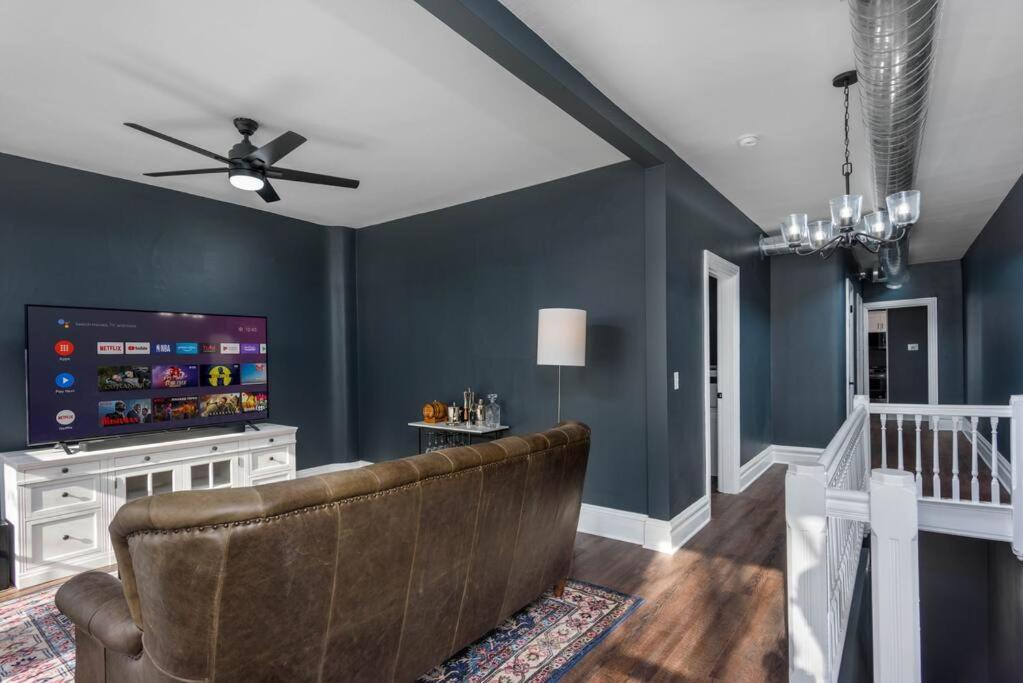 Flats On Front - Riverfront Gem Fast Wi-Fi 3F Χάρισμπουργκ Εξωτερικό φωτογραφία