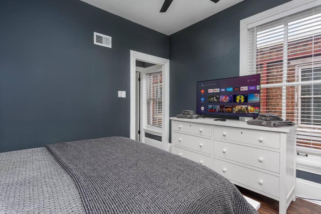 Flats On Front - Riverfront Gem Fast Wi-Fi 3F Χάρισμπουργκ Εξωτερικό φωτογραφία